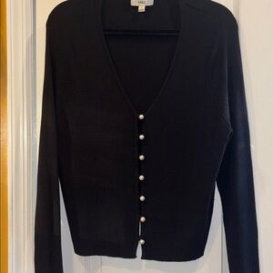 M & S BRAND BLACK SWEATER WITH PEARL LIKE BUTTONS ROUNDED NECKLINE SIZE XL L/S